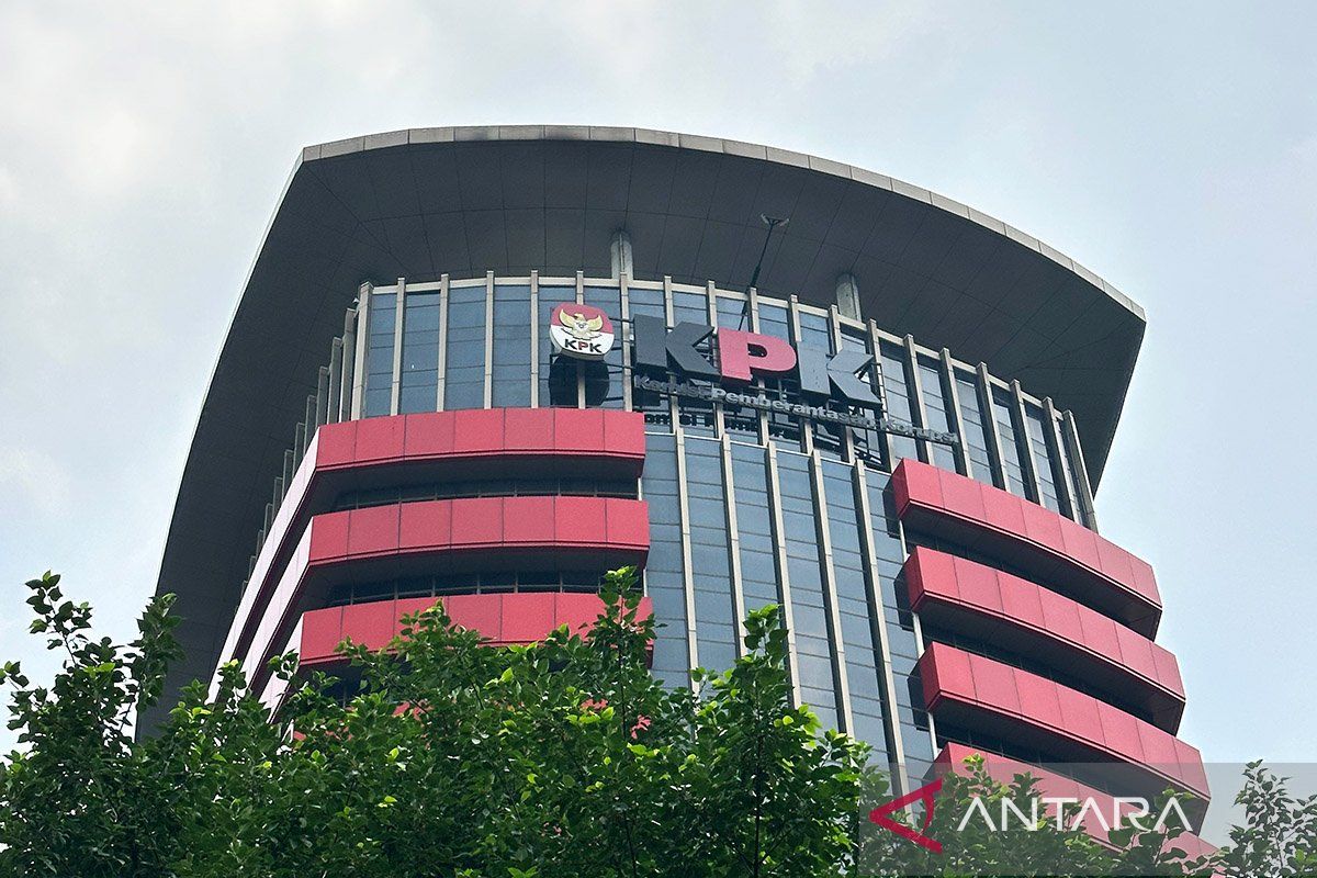 Hukum, KPK buat kajian Sekolah Rakyat hingga kasus pencabulan di Pati