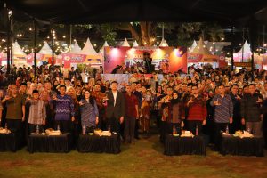 Kediri Financial Festival (Finfest) 2024 berlangsung meriah selama dua hari, tepatnya pada 21-22 September 2024 di halaman Balai Kota Kediri.