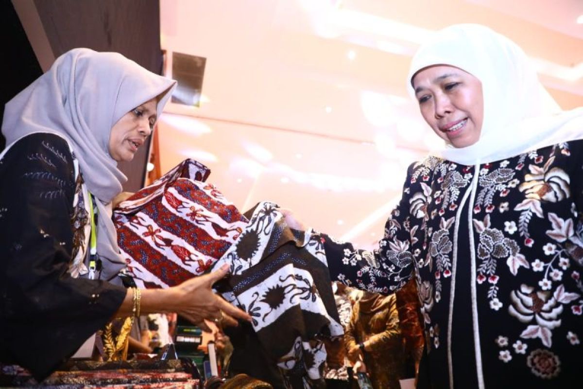 Gubernur Jawa Timur