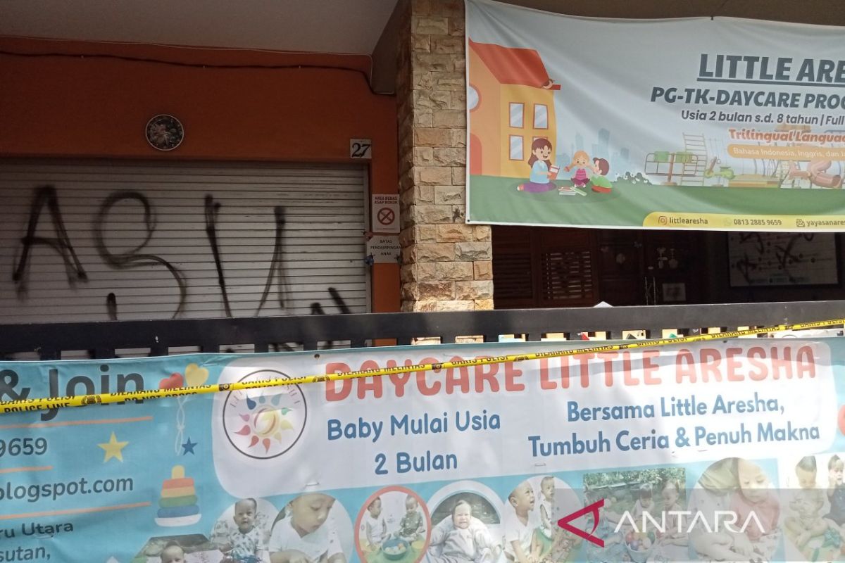 Gubernur DIY instruksikan penutupan