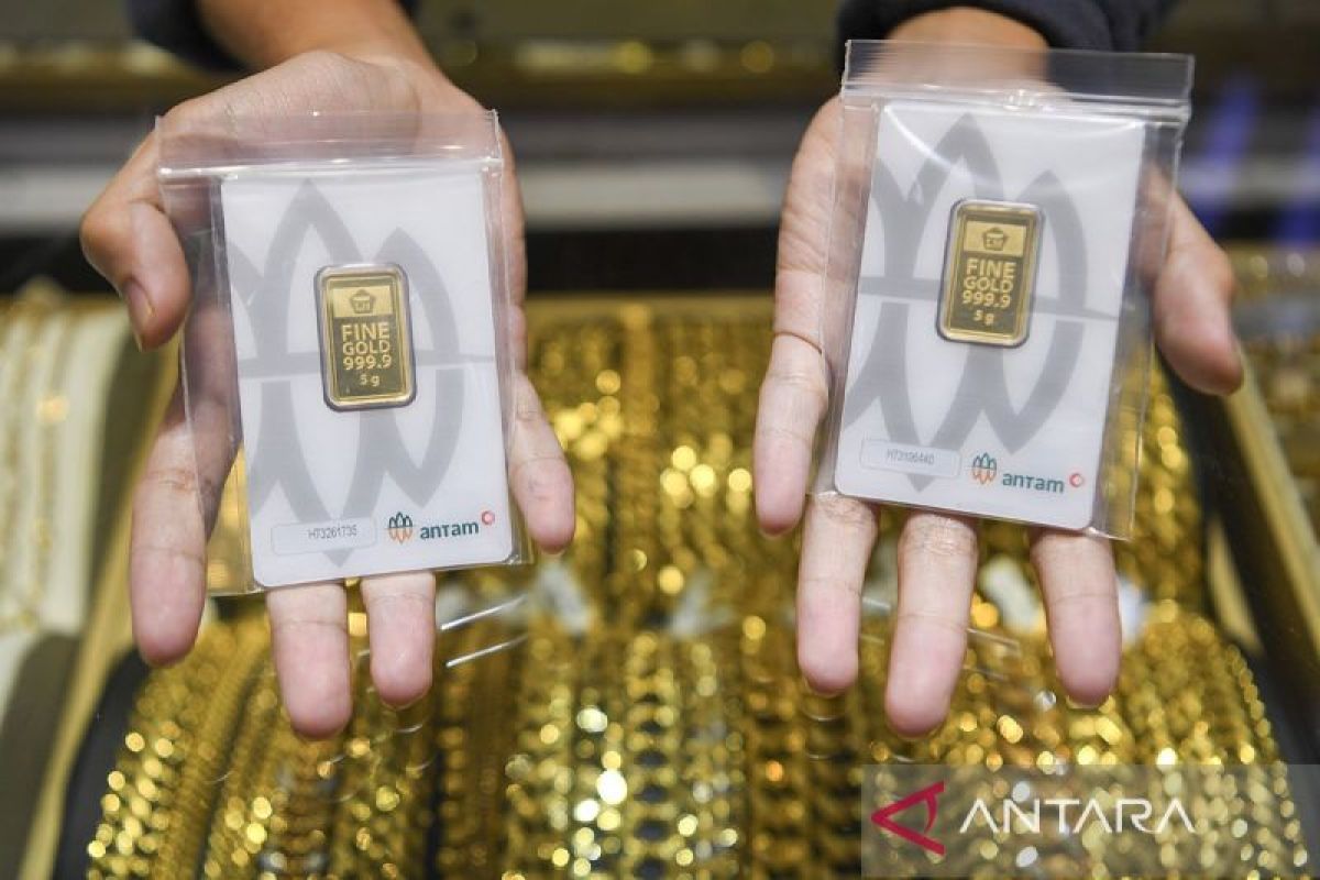 Emas Antam turun Rp13.000 ke angka Rp2,785 juta gram saat Idul Adha