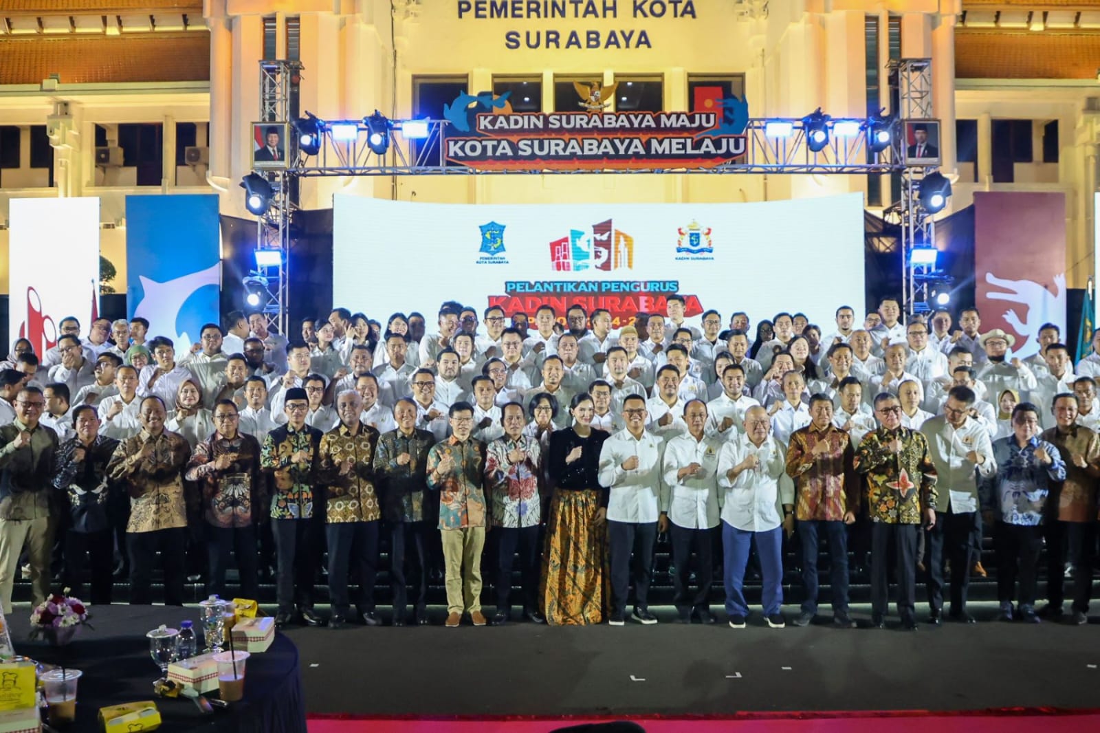 Pelantikan Kepengurusan Kadin Surabaya masa bakti 2024-2029 digelar di Balai Kota Surabaya, Jalan Taman Surya No.1, Surabaya, Minggu (17/5/2026)