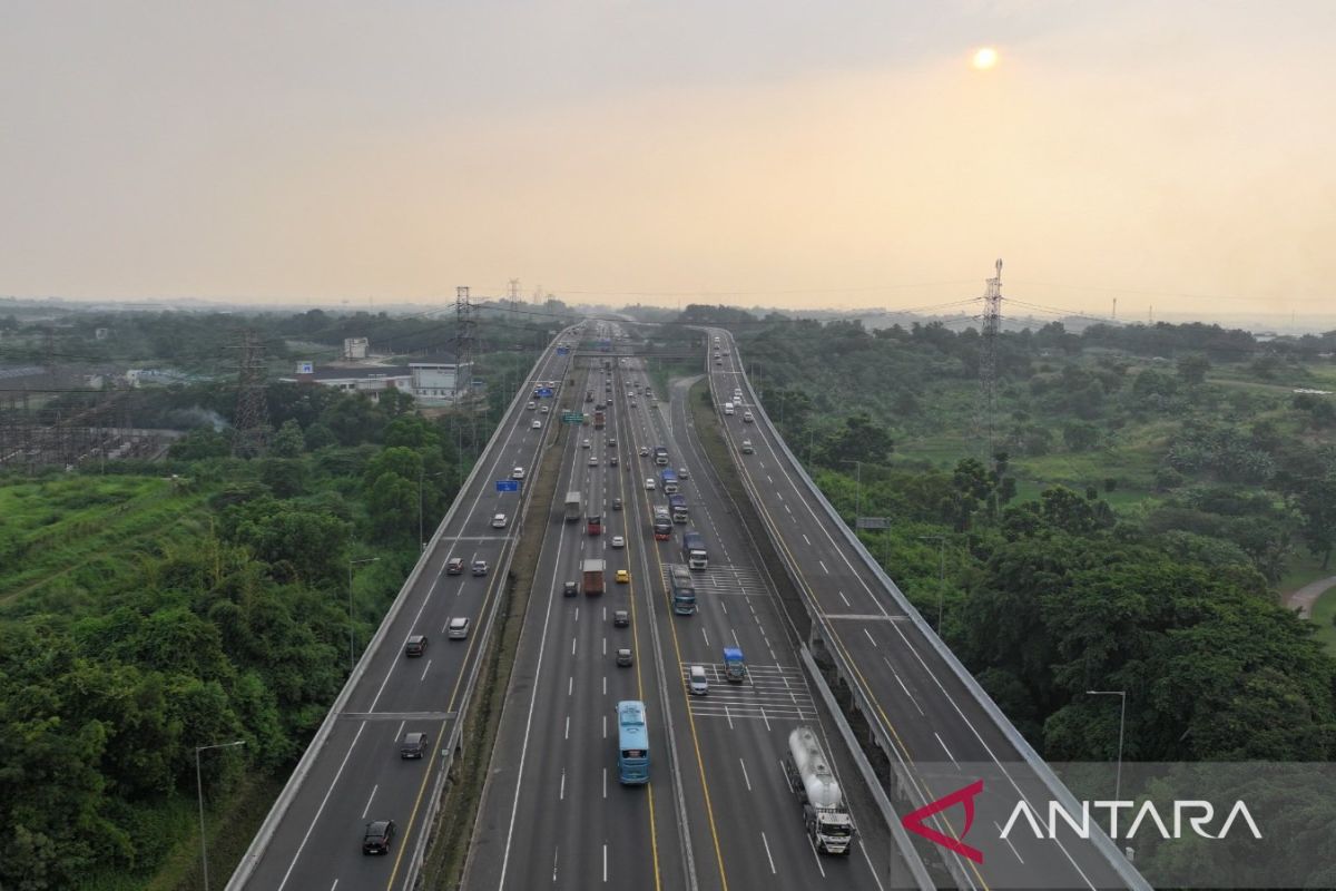 Lonjakan kendaraan tinggalkan Jakarta via MBZ capai 125 persen