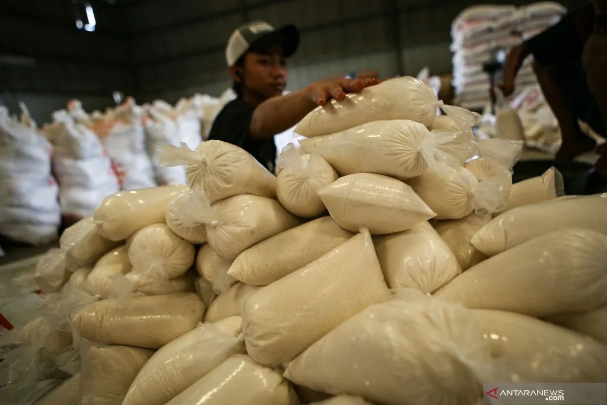 Kemenko Pangan: Usulan bantuan pangan gula perlu dibahas lintas sektor