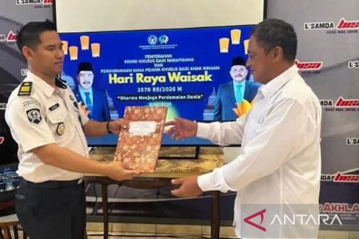 Ditjenpas Kaltim remisi enam warga binaan di Hari Waisak