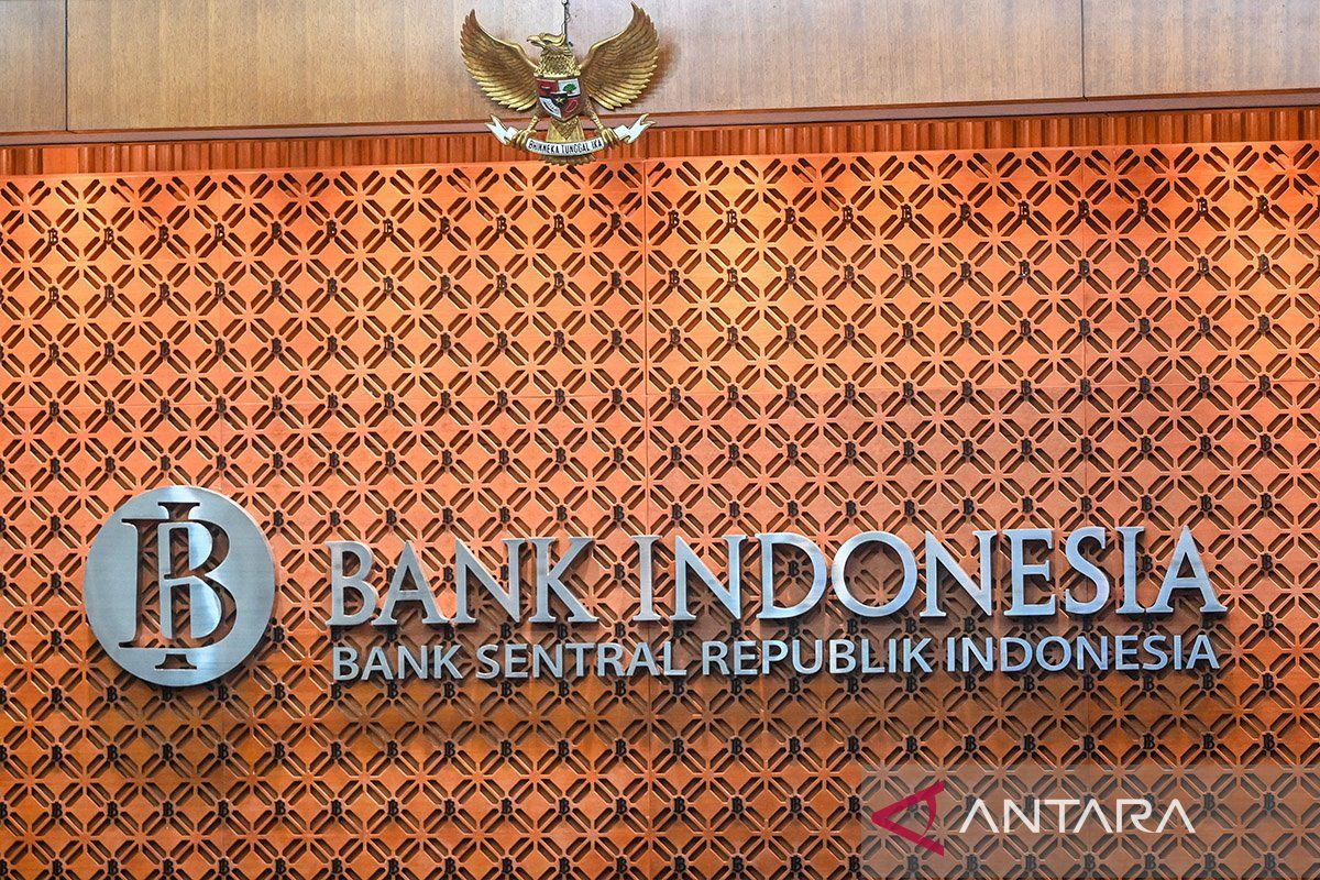 BI naikkan intensitas intervensi saat nilai tukar tembus Rp18.000