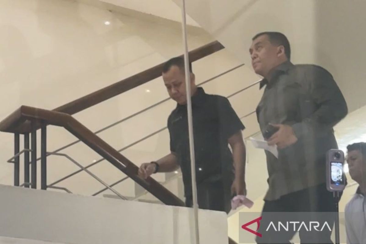 Wakil Menteri Imipas Silmy Karim datangi KPK usai selesaikan agenda
