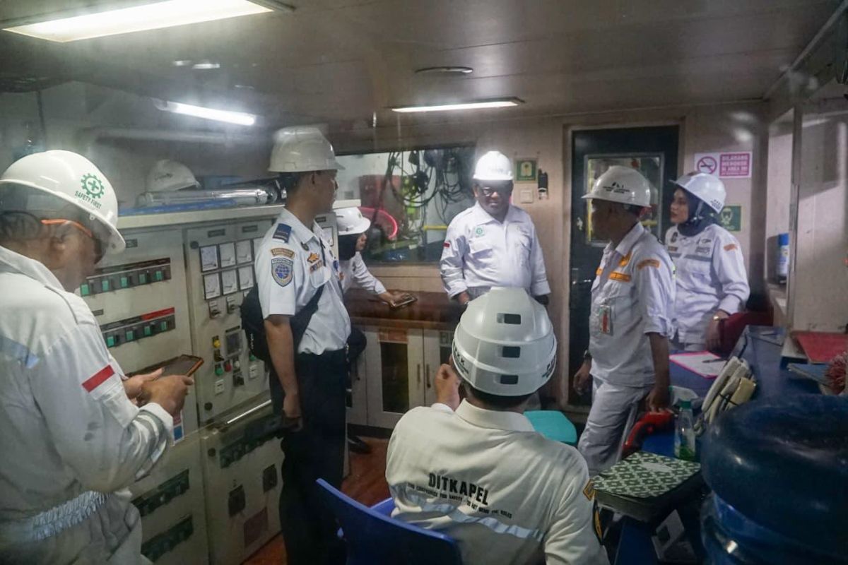 Kemenhub perkuat kelaiklautan kapal di Ternate jelang libur sekolah