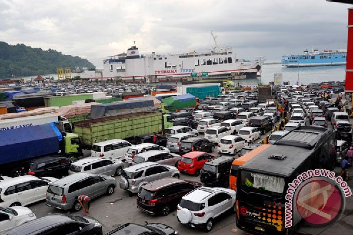 ASDP diskon tarif jasa pelabuhan hingga 100 persen saat libur sekolah