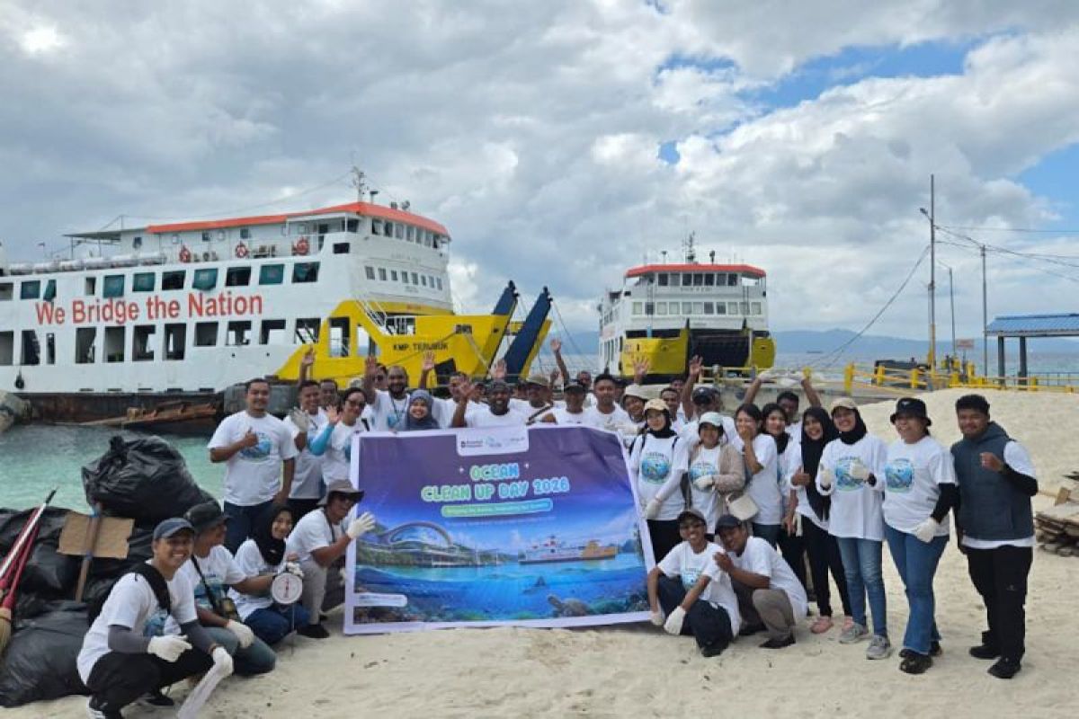 ASDP dukung pelestarian laut demi kelancaran penyeberangan-logistik