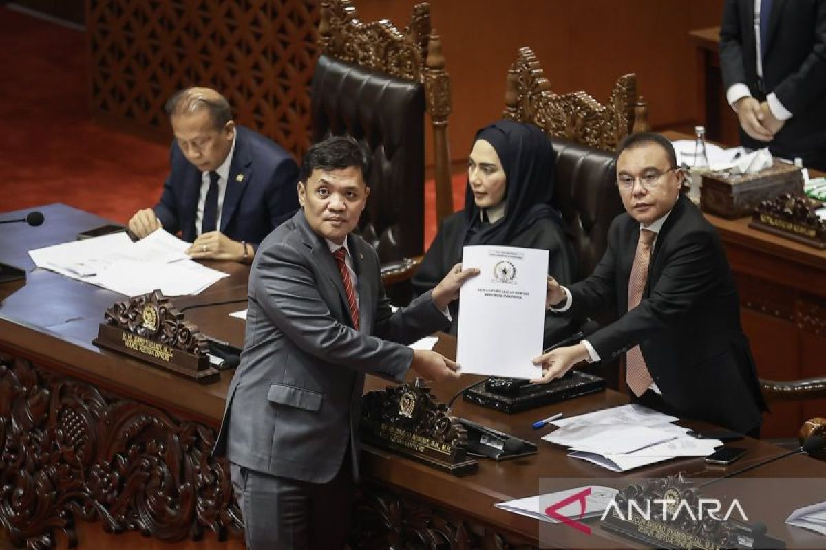 Komisi III DPR beberkan pertimbangan aturan polisi di jabatan sipil