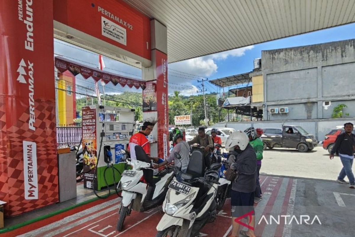 Ekonomi kemarin, harga Pertamax naik hingga rupiah menguat