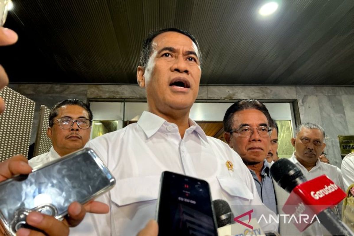 Mentan: Pembangunan 100 gudang Bulog usia simpan beras hingga 2 tahun