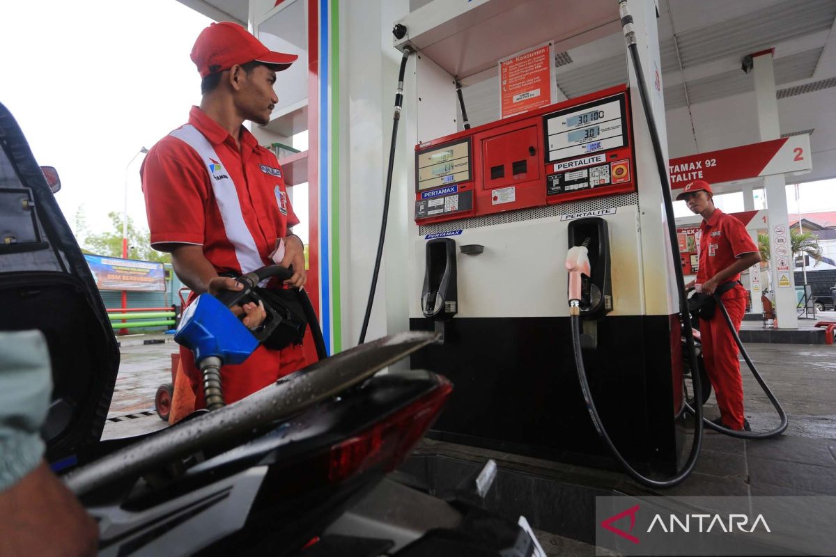 Pakar: Kenaikan harga Pertamax bisa picu penundaan belanja nonprimer