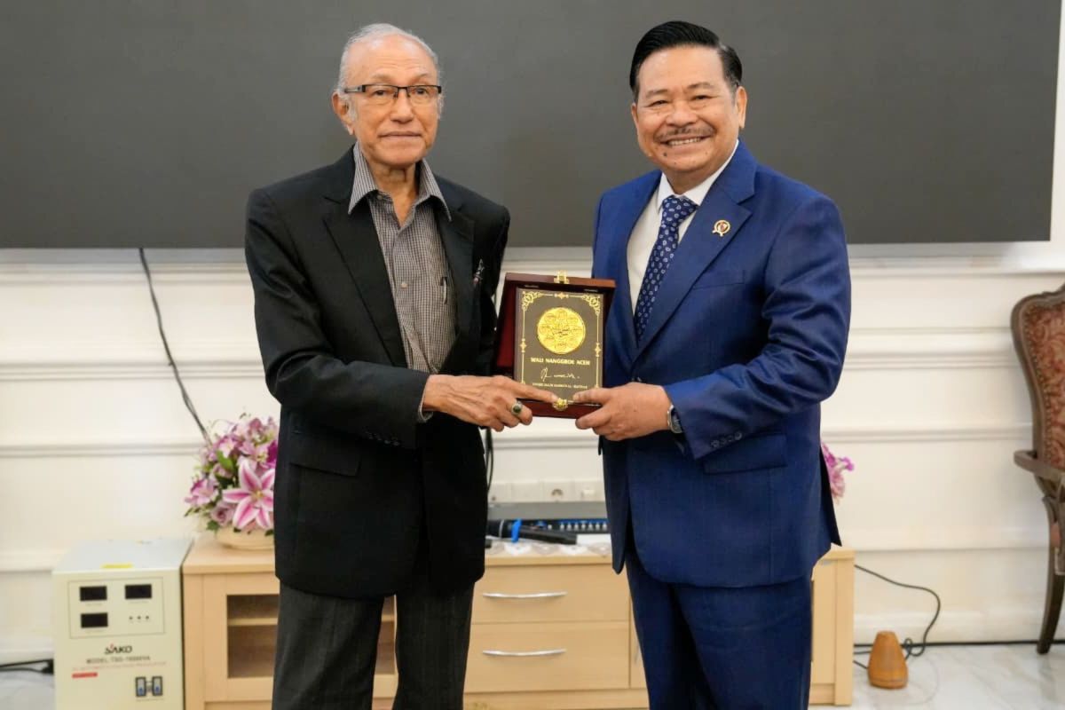 Wamenko Otto: Perkuat aspek hukum dalam manfaatkan kekayaan alam
