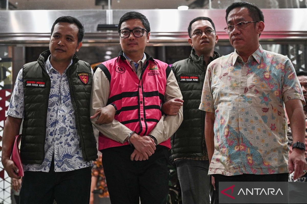 Hukum kemarin, modus besar korupsi BGN hingga soal