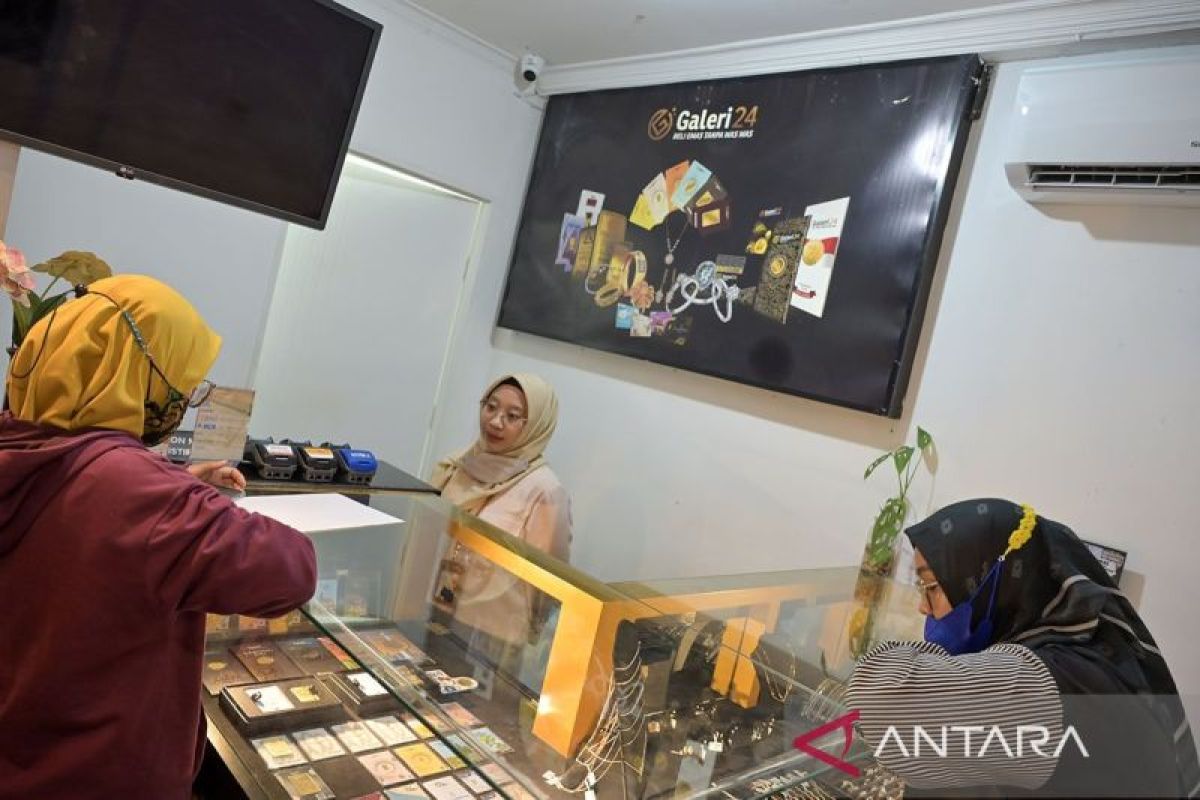 Senin pagi harga UBS-Antam-Galeri24 di Pegadaian serempak tak bergerak
