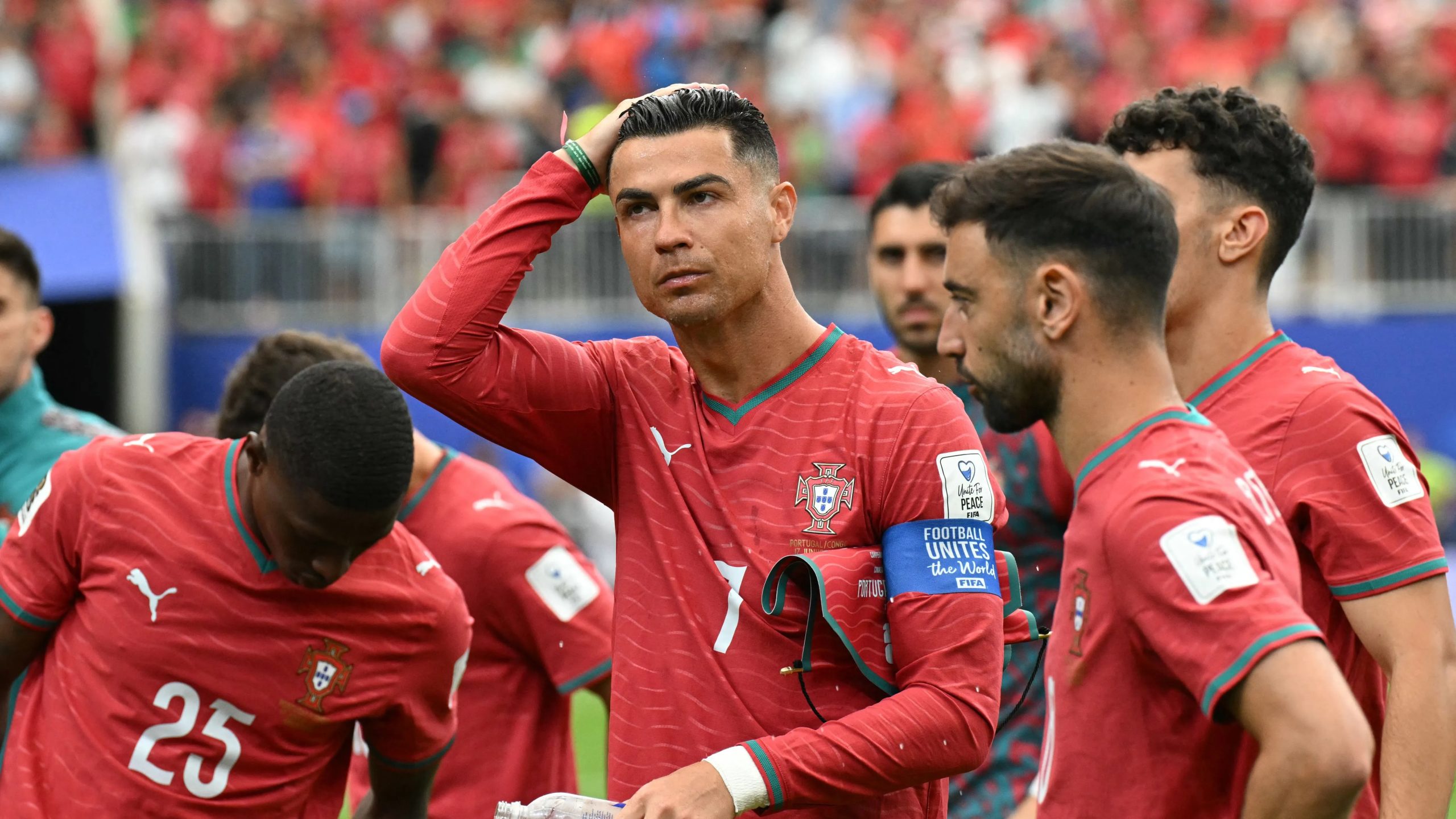 Portugal crest