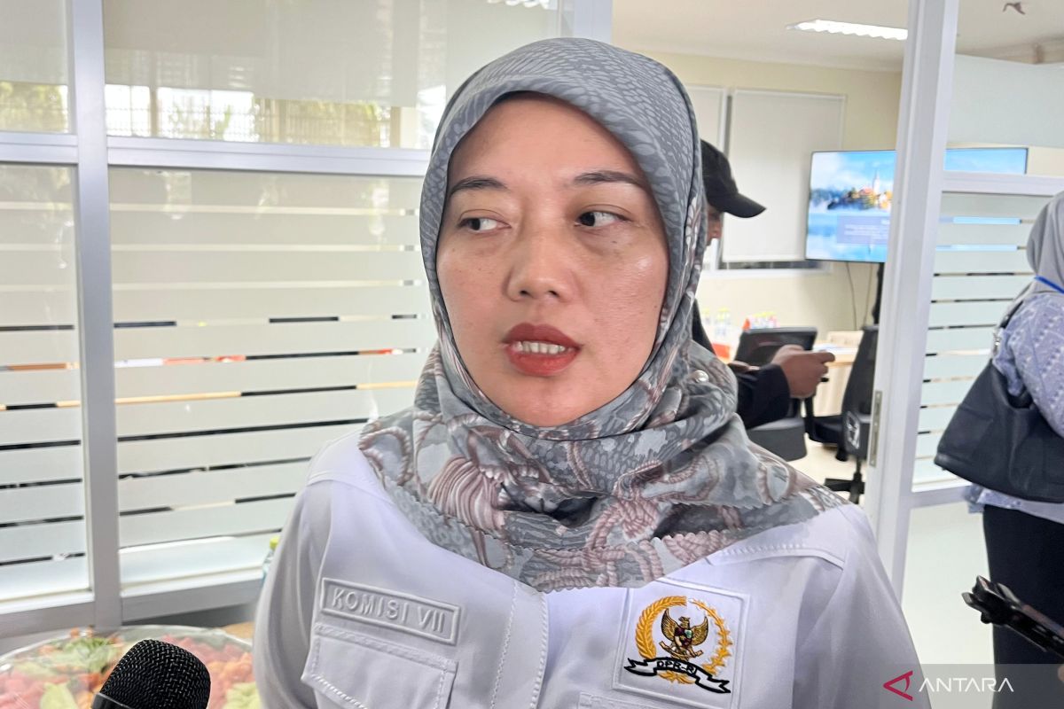 Komisi VII DPR dorong Kemenpar dan Imigrasi cari titik temu bebas visa