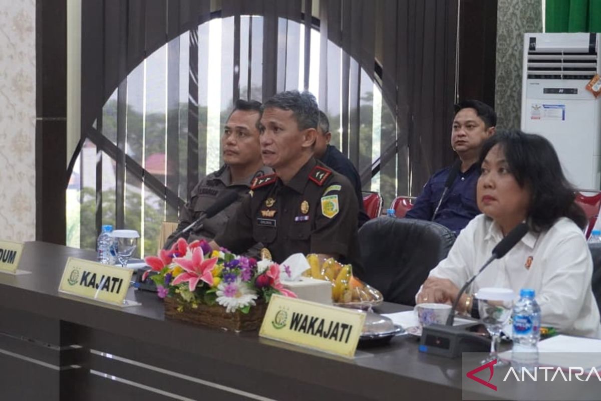Kejati Kalbar ajukan