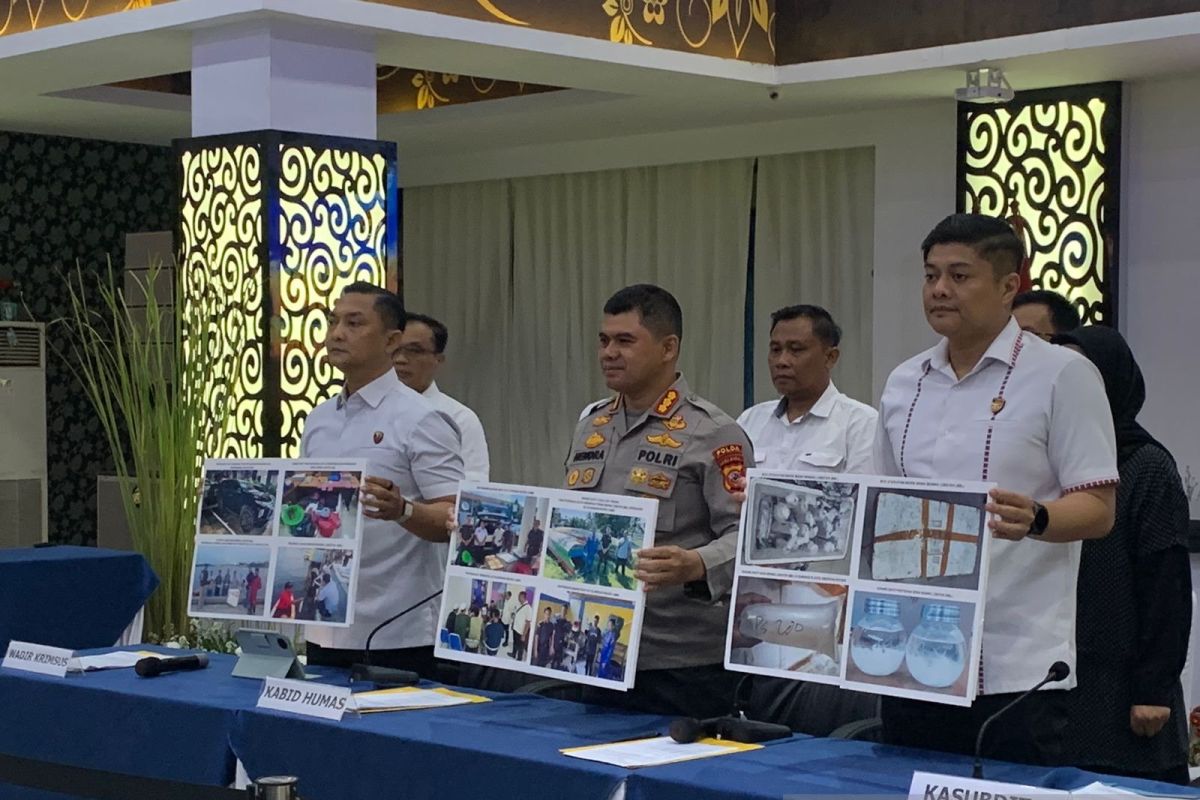 Polda Jabar ungkap perdagangan 4.000 benih bening lobster ilegal