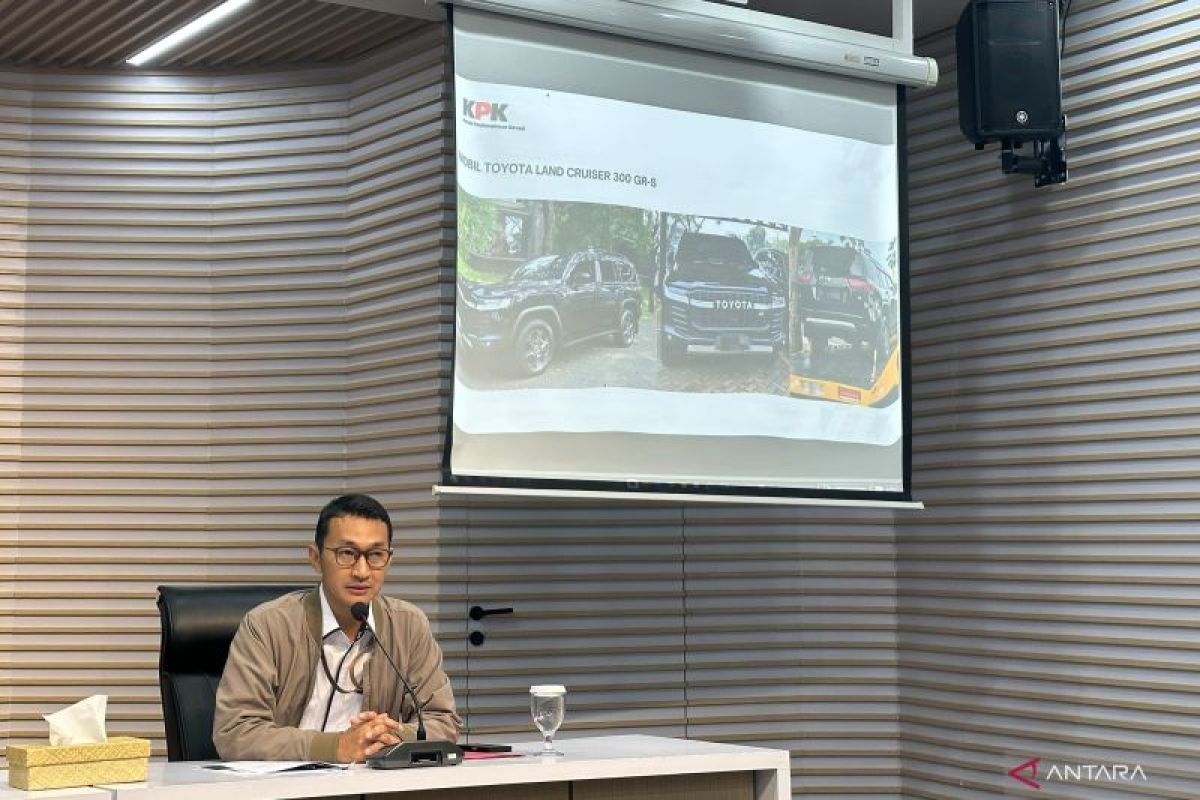 KPK: Land Cruiser seharga Rp2,05 M untuk Suhardiman dibeli bekas