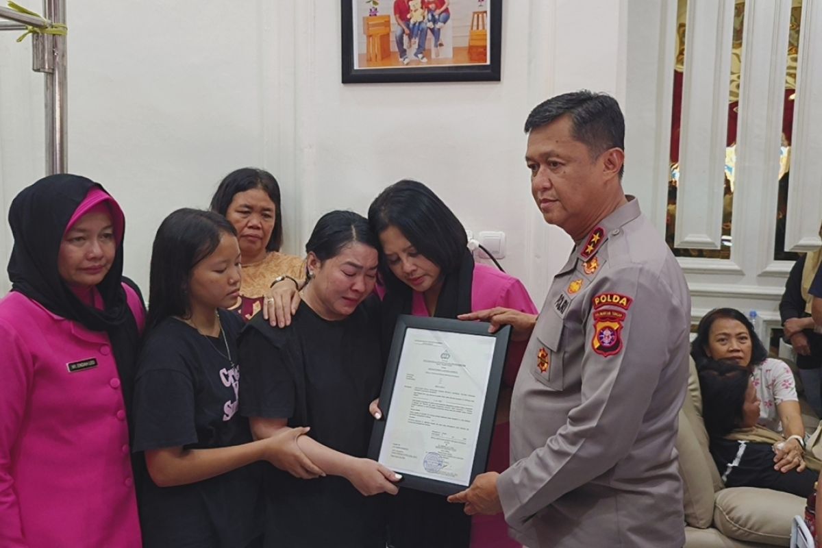 Kapolri naikkan pangkat anggota gugur saat operasi narkoba di Katingan