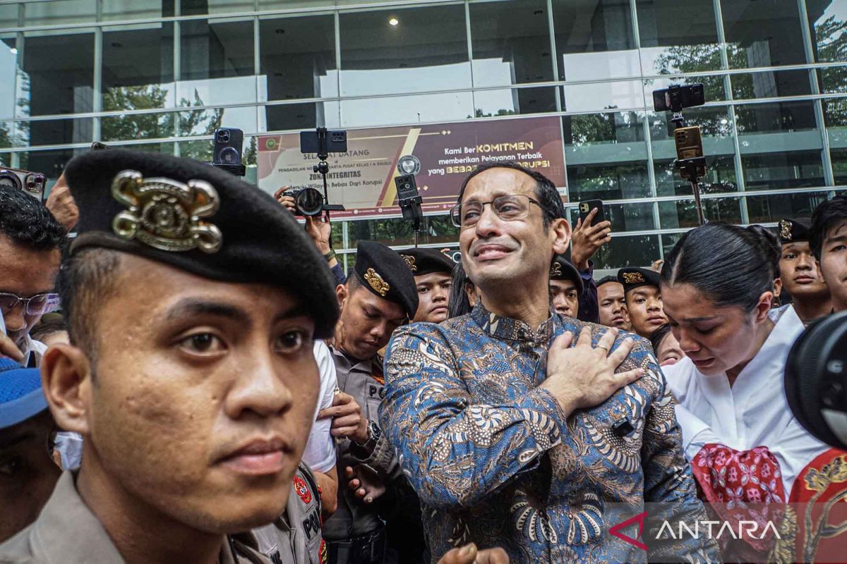 Hukum sepekan, dari vonis Nadiem hingga hasil OTT KPK di Kuansing