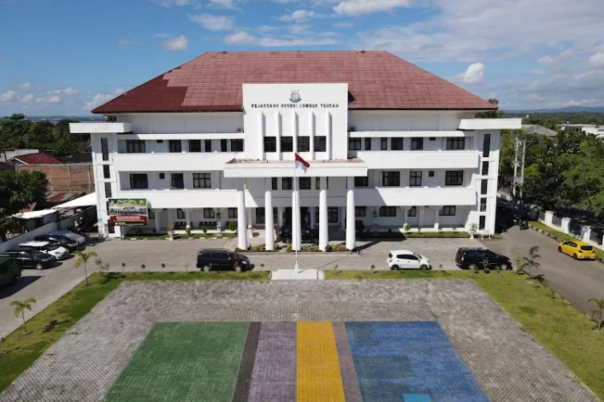 Warga Lombok Tengah diingatkan untuk waspadai akun WhatsApp palsu