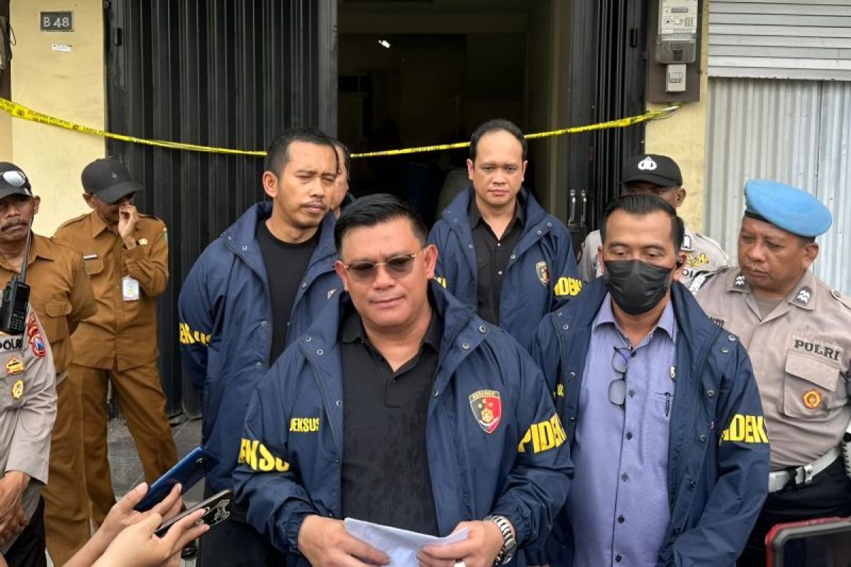 Bareskrim kejar Direktur PT TSI dalam kasus importasi ilegal ponsel