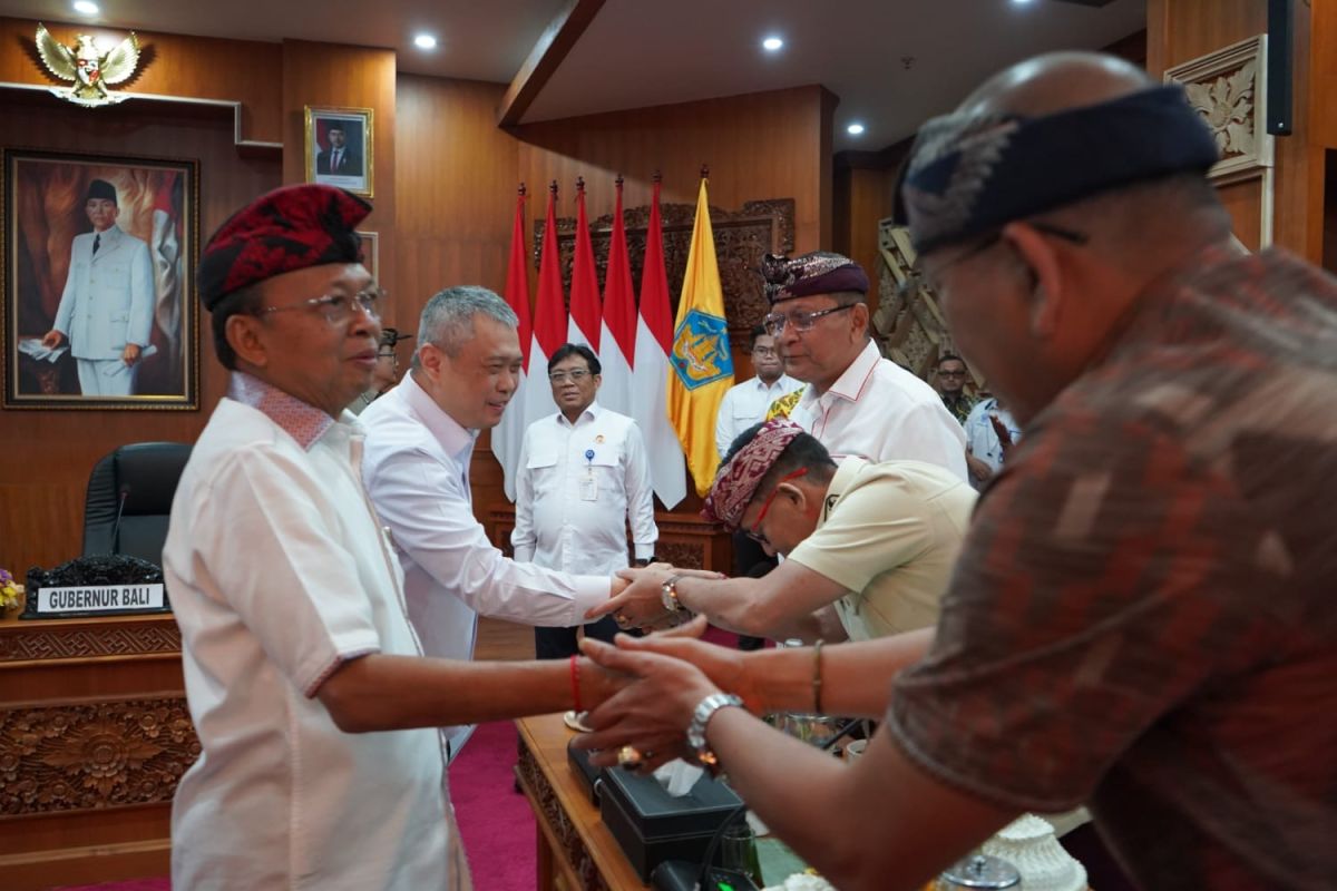 Gubernur Bali ajukan pengembangan Bandara Letkol Wisnu ke Kemenhub