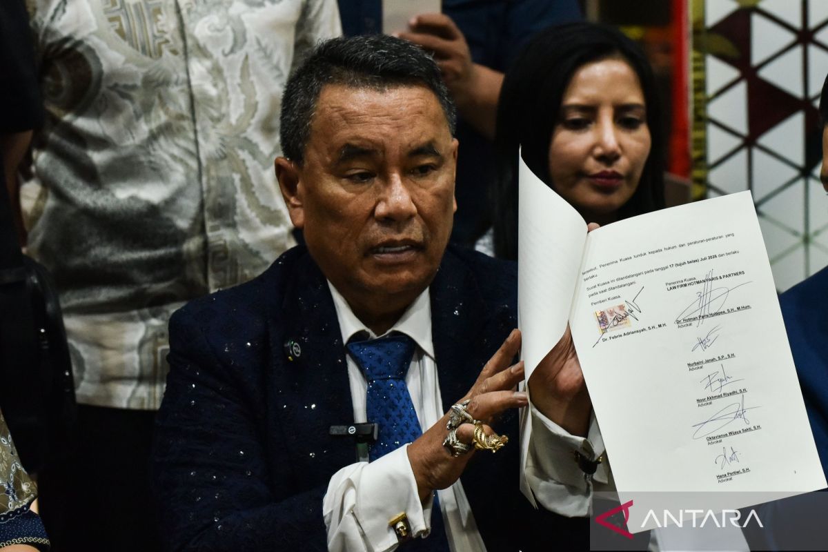 Hotman bantah Febrie Adriansyah terima uang dari Tan Kian
