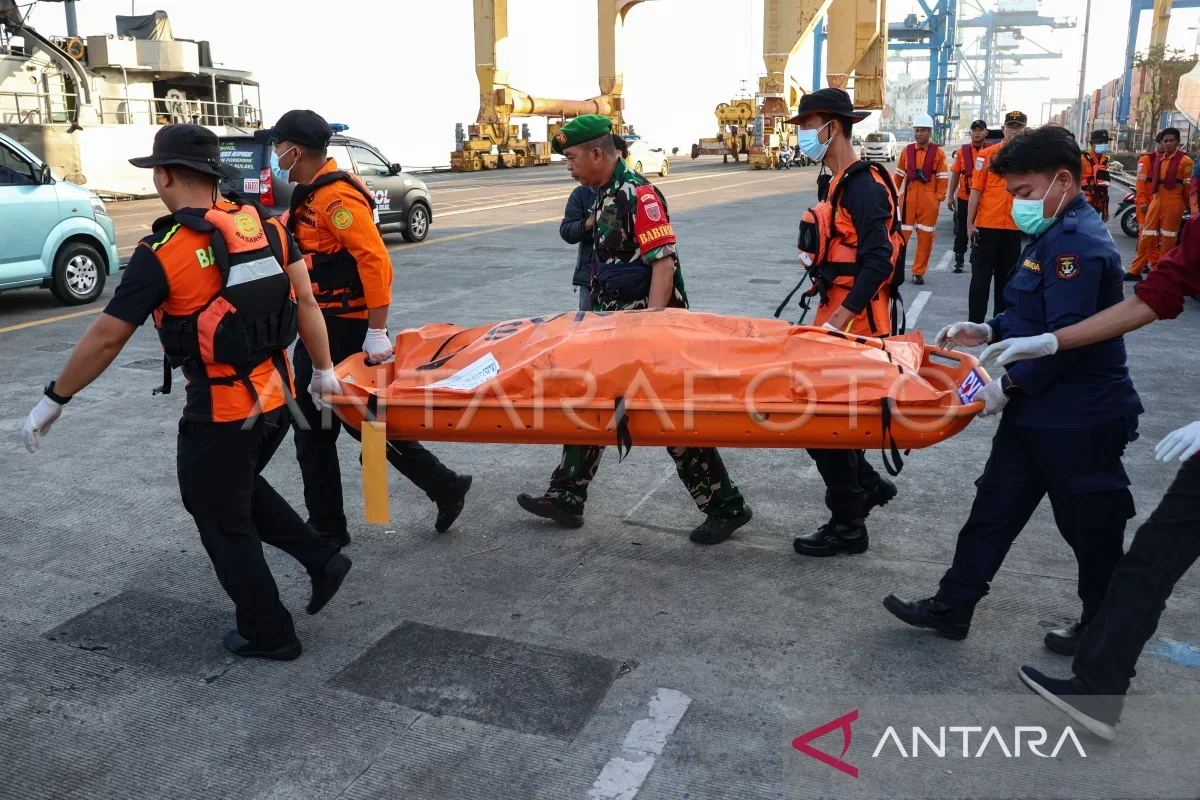 Polisi periksa 21 saksi kasus tenggelamnya KM Nurul Salsa