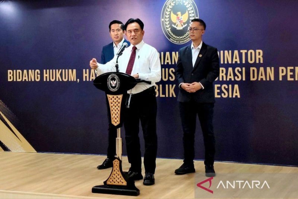 Hukum kemarin, buronan Karim bukan ulama hingga rotasi di Kejagung