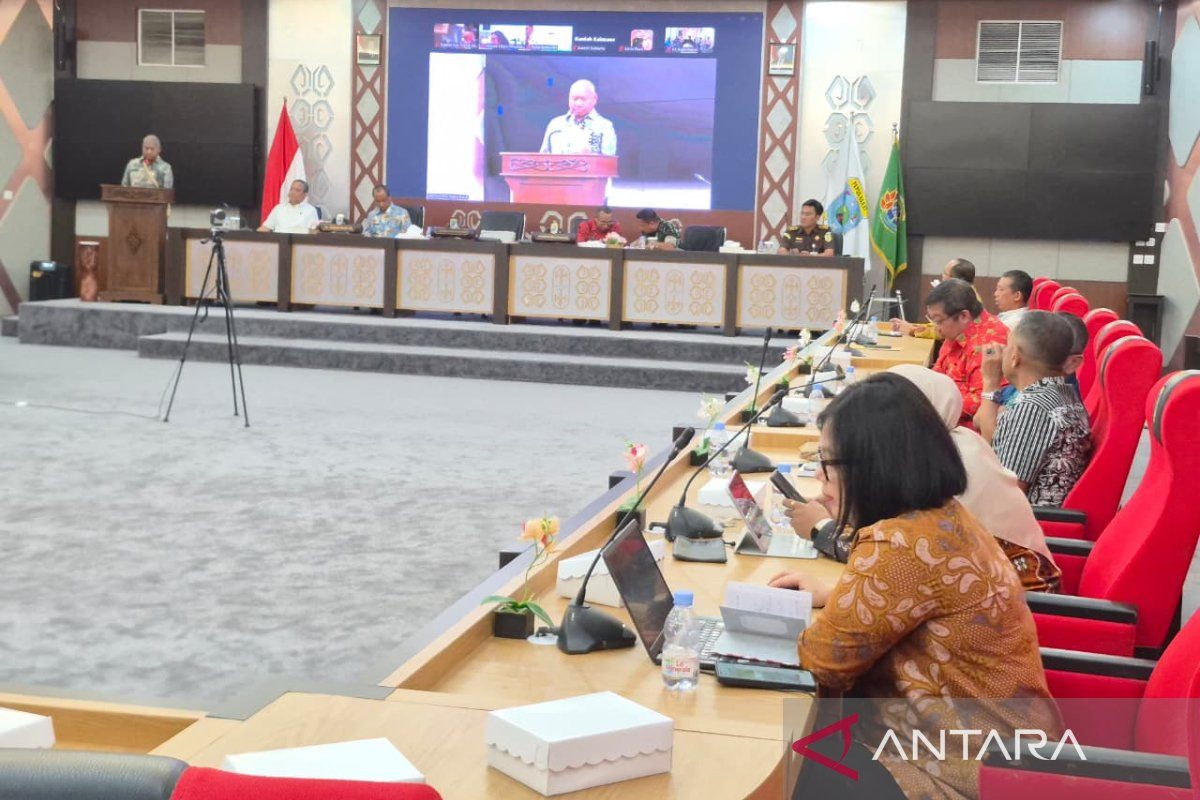 Gubernur: Reforma agraria di Papua Barat harus hormati hak ulayat
