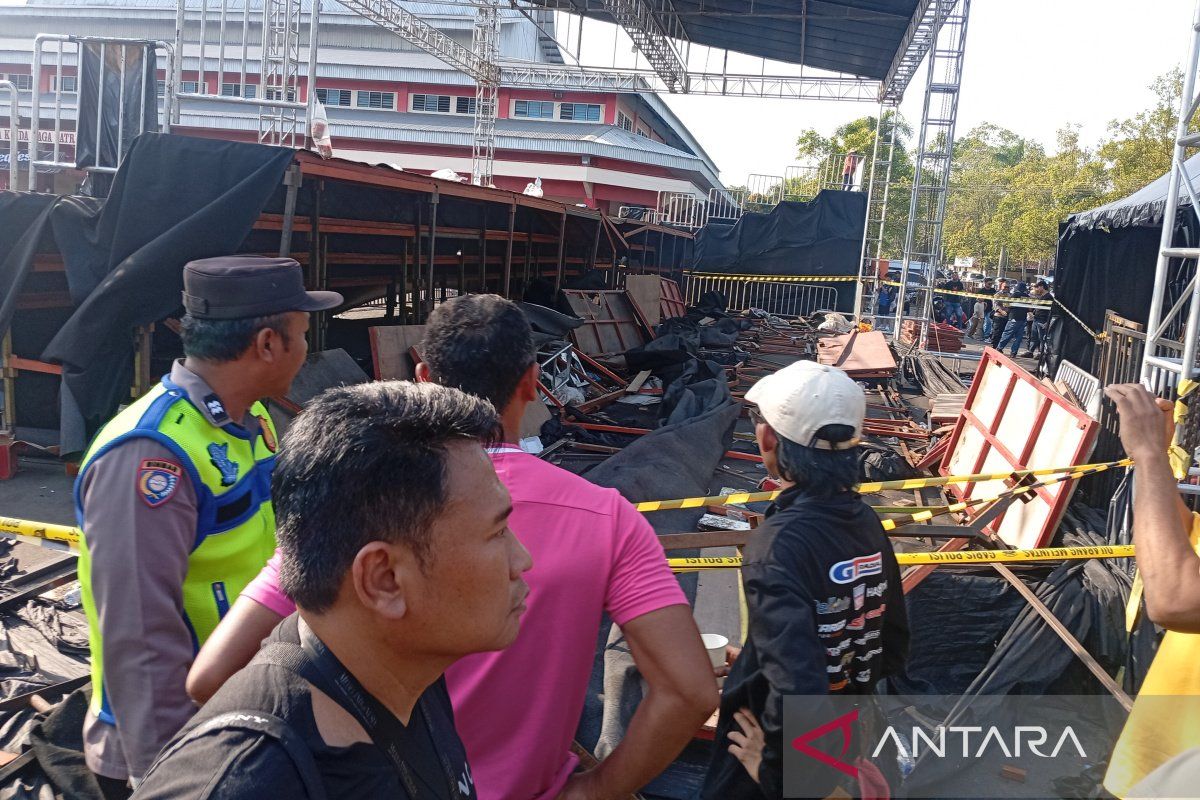 Bupati Banyumas: Investigasi ambruknya tribun VIP libatkan semua pihak