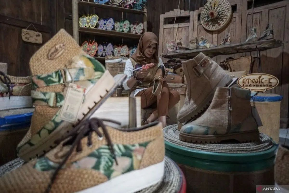 Celios: Perlu pendekatan insentif untuk akselerasi industri hijau